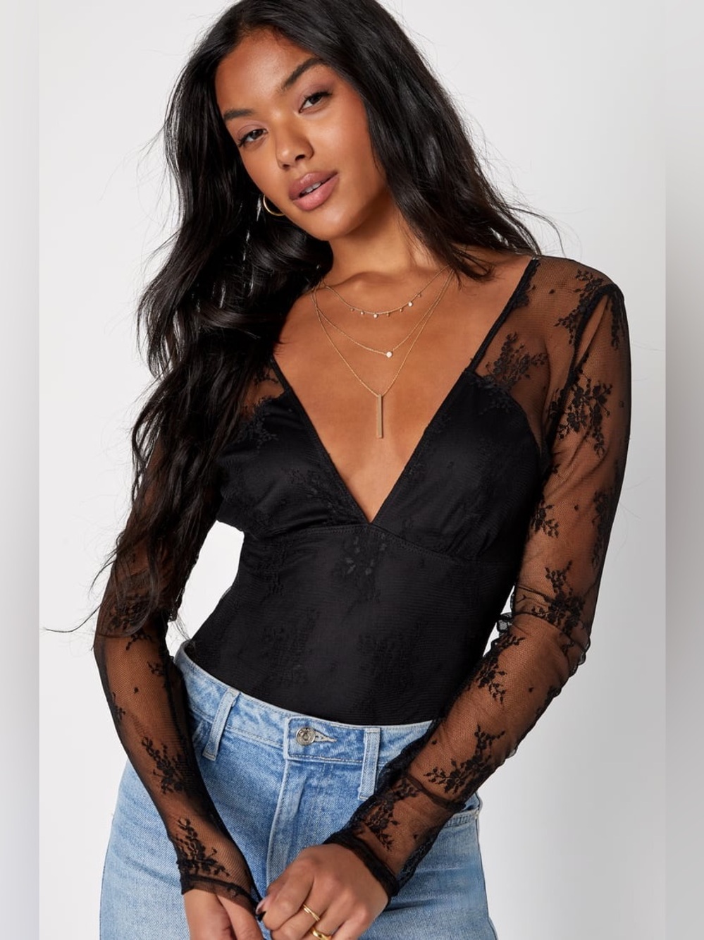 Lulus Sheer Flirt Black Lace Long Sleeve Bodysuit Plunge V-Neck Size L NWT